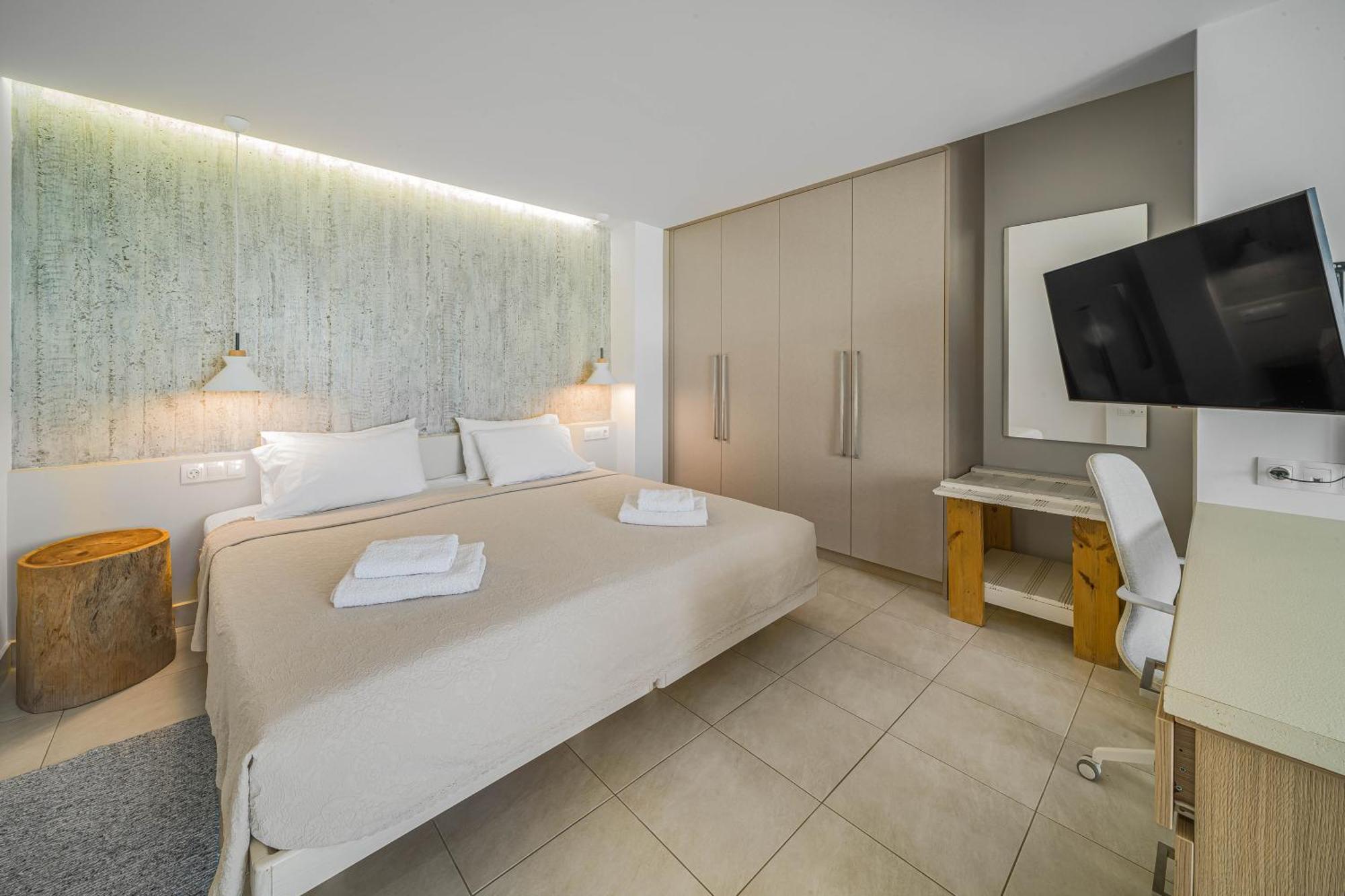 Junior Suite By The Beach Stalida Exterior photo